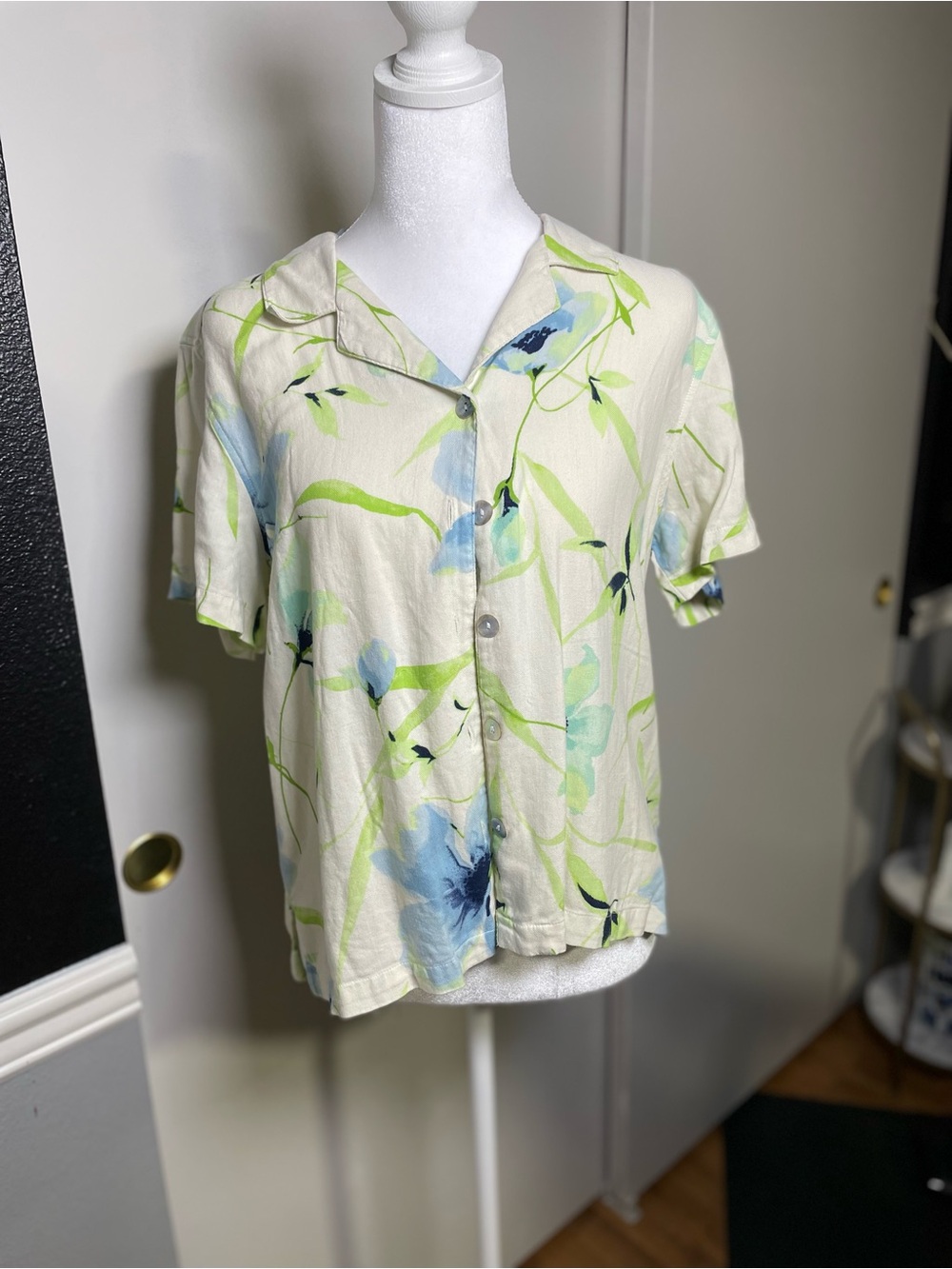 Caribbean Joe Cream Button-Front Floral Blouse with Blue & Green